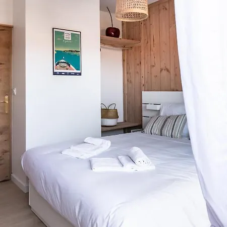 Frenchyhomes☆t2terrasse☆centreville☆plage☆wifi